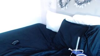 pink_sophie - Video [Chaturbate] Satisfyer Flashing Ass suck fishnet