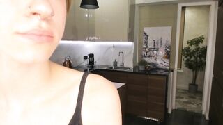 emmarayn - Video [Chaturbate] foursome -cumshot no-condom money-talks