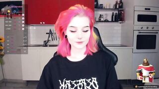 alicentity - [Video] teen hot slut oral sex chat