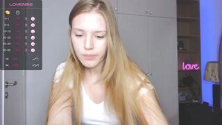 hichatur - Video [Chaturbate] weird trio Womanizer Starlet wild adventure