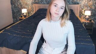 refreshing_lemonade - Video [Chaturbate] straight old-vs-young Lovely calves tomboy