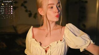 mother__of__dragons - Video [Chaturbate] Graceful gams gata Luscious Lips Horny