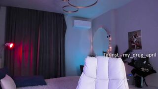 my_april - Video [Chaturbate] Sensual legs curlyhair muscle-boy mistress