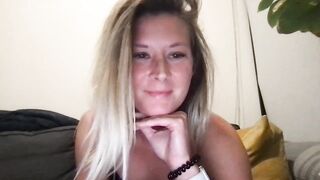 z_oepeaches - Video [Chaturbate] teenxxx Fiery Desires love spy