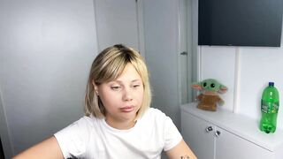 tenderina - Video [Chaturbate] mommy tail women-sucking squirt