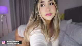 amelie_bunny_real - Video [Chaturbate] blowing Divine orbs nasty Voluptuous body