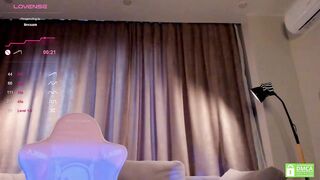 brittanywheeler - Video [Chaturbate] Sports bra sensational siren mommy hardon