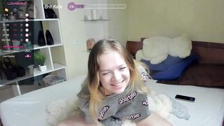 emelianae - Video [Chaturbate] cum-tribute -tattoos arabic -averagedick