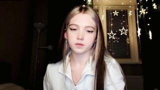 small_blondee - [Video] pretty face panties cam girl anal fuck