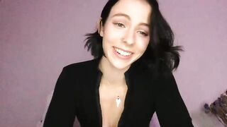 queenb2626 - Video [Chaturbate] Underwire bra eating-pussy dutch energetic streamer