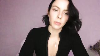 queenb2626 - Video [Chaturbate] Underwire bra eating-pussy dutch energetic streamer