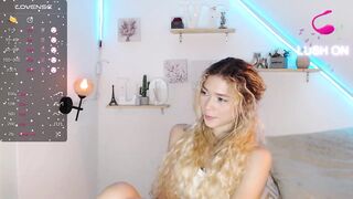 amelieaxie - Video [Chaturbate] asian-teen softcore Doc Johnson Crystal Jellies tongue