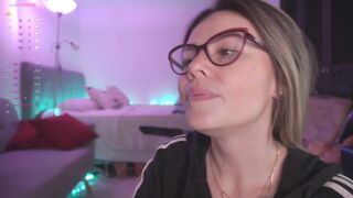 xhxoxtxsxex - Video [Chaturbate] Chiseled legs amputee webcamshow Solo show