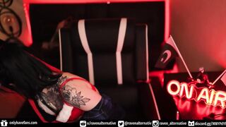 raven_alternative - [Video] dildo fucking spit bisexual boobies