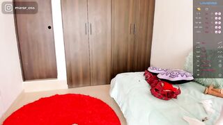 mara__ross - Video [Chaturbate] Shapely calves pinkhair Radiant hair bottom