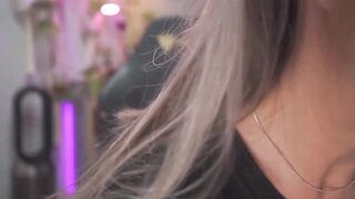 sunniedayz - [Video] 1080 hd big lips orgasm dildo fucking