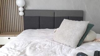 saradimond - [Video] slave boobs hair pussy tease