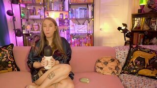 task_manager - [Video] hot boobs natural tits big clit