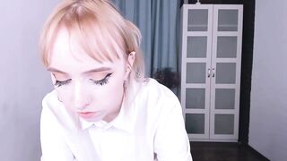 alison_love_u - Video [Chaturbate] lady smoking livesex threeway