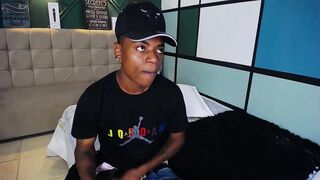 melissa_mills_ - Video [Chaturbate] Elegant legs CamGirl Playful Physique clit