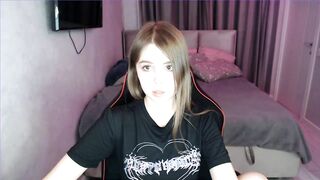 tripleprinces - [Video] slim camera big pussy nest