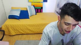 sofy_rick24 - Video [Chaturbate] T-shirt bra francaise Kiiroo Fuse erotic temptation