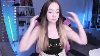 _nika_kik - [Video] cum show strapon flexible submissive