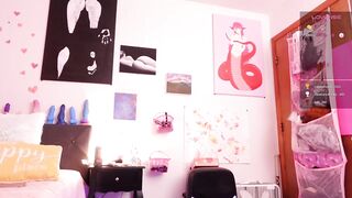 emmasky69 - [Video] solo girlnextdoor fit huge dildo