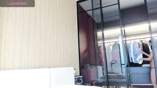 daily_love - [Video] wet new heels feet