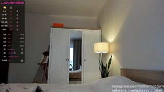 brilliantvictoria - Video [Chaturbate] blackhair biglegs teasing hood