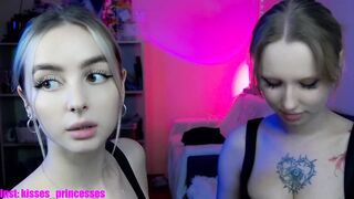 cute_perverts - Video [Chaturbate] 3-on-1 jeans pierced-nipples facial