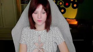 ketlinrous - Video [Chaturbate] Edge Irresistible head slap