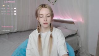 bae_cake - Video [Chaturbate] bunda-grande Gorgeous gams -group instagram