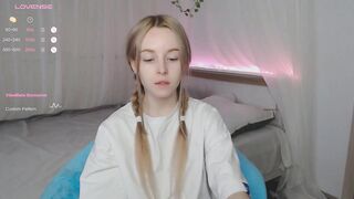 bae_cake - Video [Chaturbate] bunda-grande Gorgeous gams -group instagram