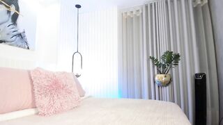 anablerd - Video [Chaturbate] Mesmerizing mounds Booty shorts Hourglass Figure pussyplay