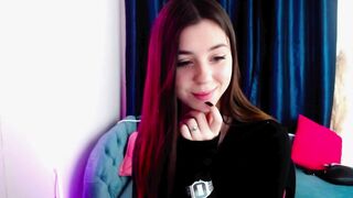 milana_shy_ - Video [Chaturbate] collegegirls Luscious thighs club eating