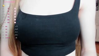 wendeia - [Video] massage oral sex toes office