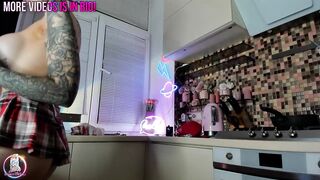 2badforyou - [Video] sensual milf legs bi