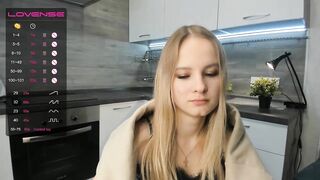 margaretwilkinson - [Video] blonde relax fit sexy