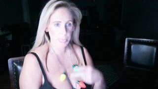 sassyunion - [Video] boobs dance femdom fansy