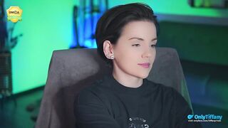 tiffanyriox - [Video] bi kissing flexible gorgeous