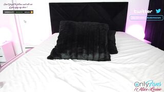 alicelevine - [Video] bi erotic boobs pretty face