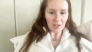 red_head_rosie_69 - [Video] big boobs tattoo fun strip