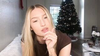 thezabrina - [Video] creamy braces milf balloons