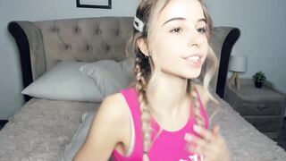 xterribly_cutex - [Video] toes cock sucking dildo petite