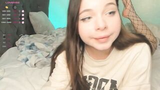 w0wgirls - [Video] goddess slut cam hot chick