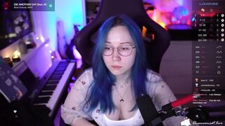 blue_mooncat - [Video] role-play close up alone chat