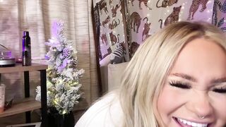 ari_02 - [Video] xvideos cam show leggings heels