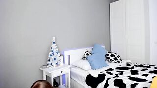 crystal_pixie - [Video] tiny ticket show blonde sensual