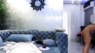 theowonder - [Video] sensual sensual curvy office